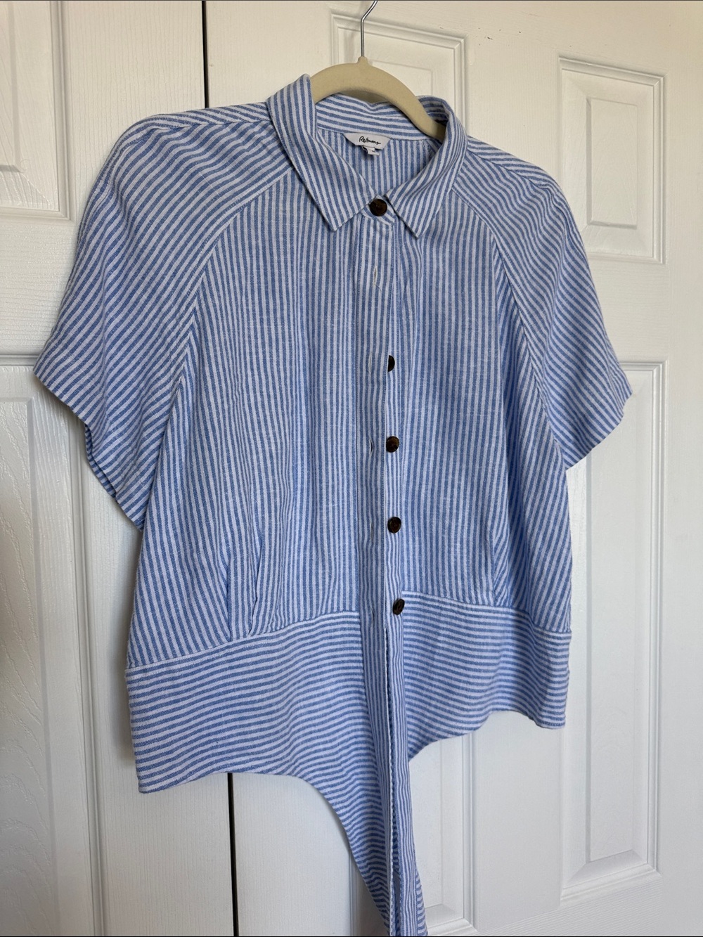 Reitmans blue white stripe tie blouse size M